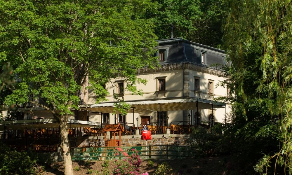 Malé Versailles v luxusní čtvrti Karlových Varů