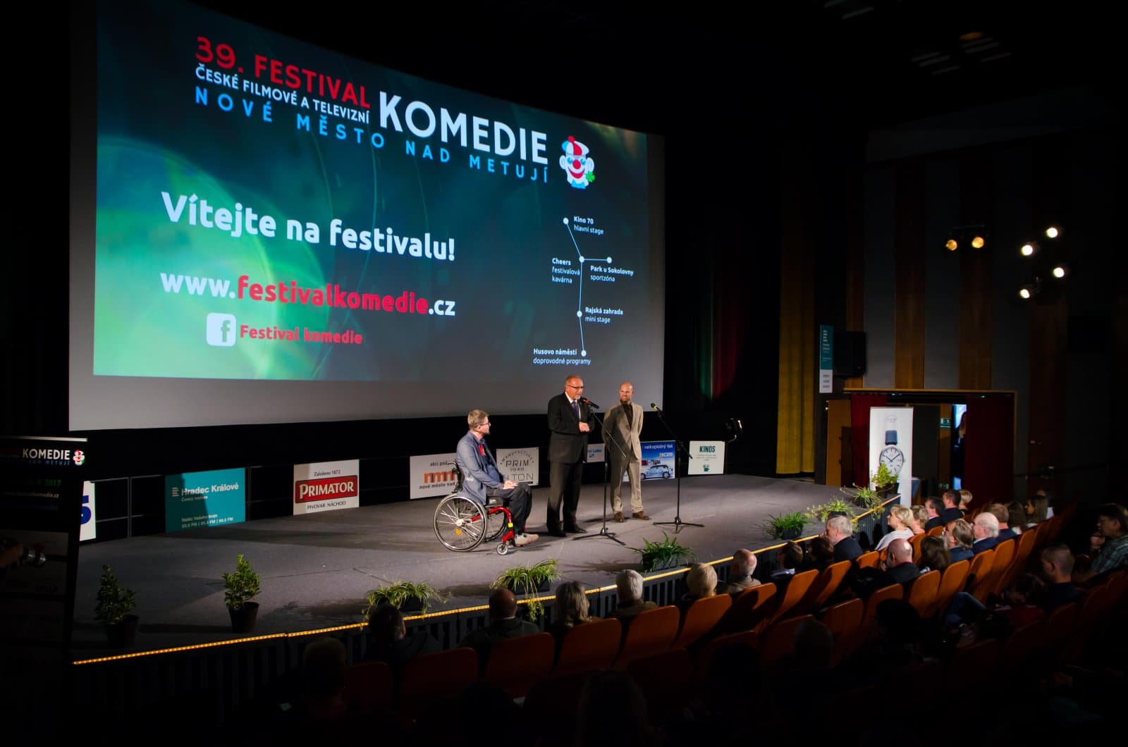Festival komedie zahájil koncertem rozpustilý David Kraus