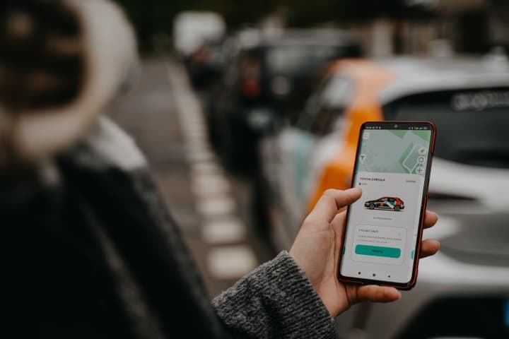 Integrace vozového parku Anytime carsharing v apliakci PID Lítačka