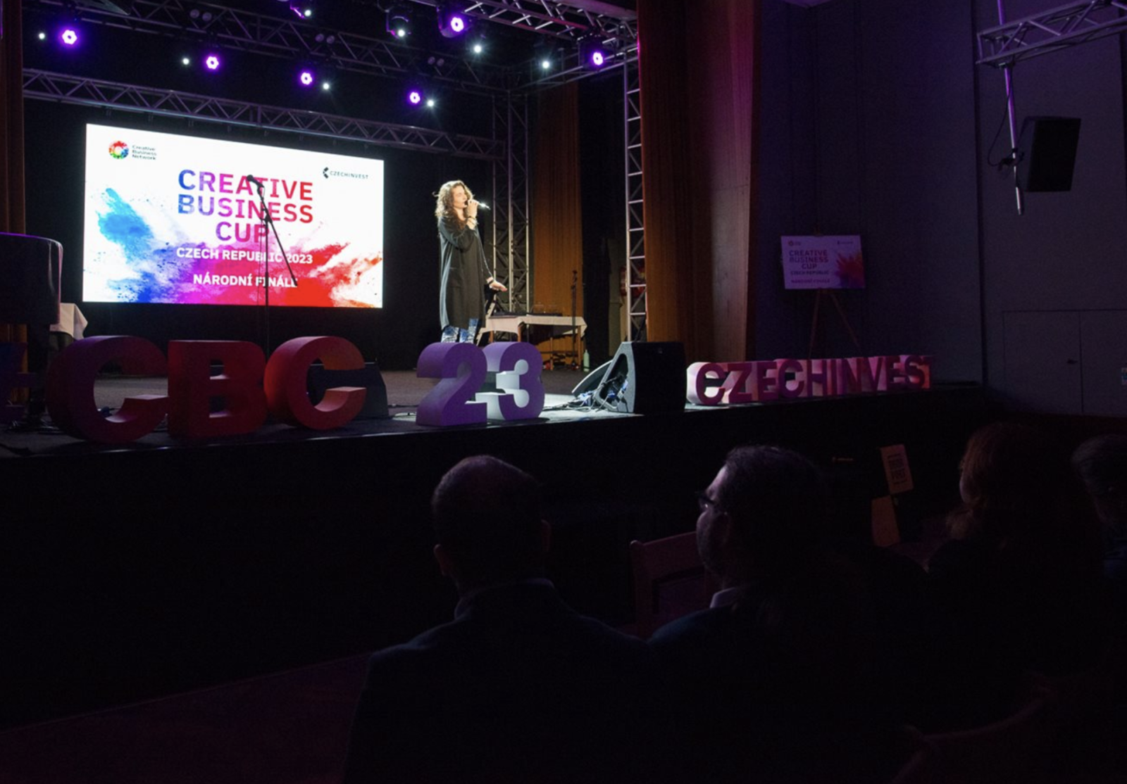 Známe už finalisty Creative Business Cup 2024, nechybí fintech, gaming, či soc.sítě