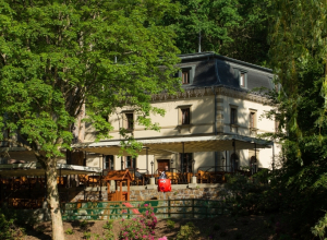 Malé Versailles v luxusní čtvrti Karlových Varů