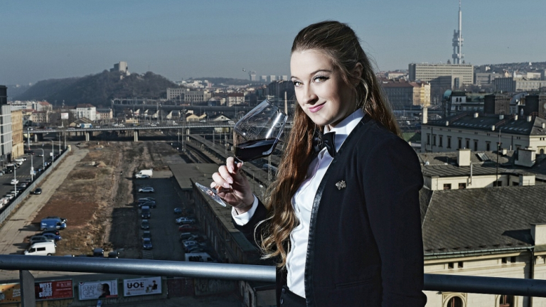 Sára Hrstková sommelierka