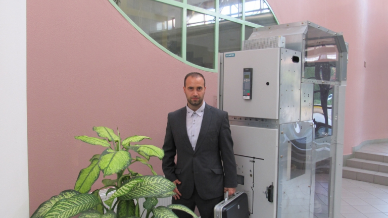 Tomáš Kapounek Siemens, s.r.o. - Industrial Turbomachinery