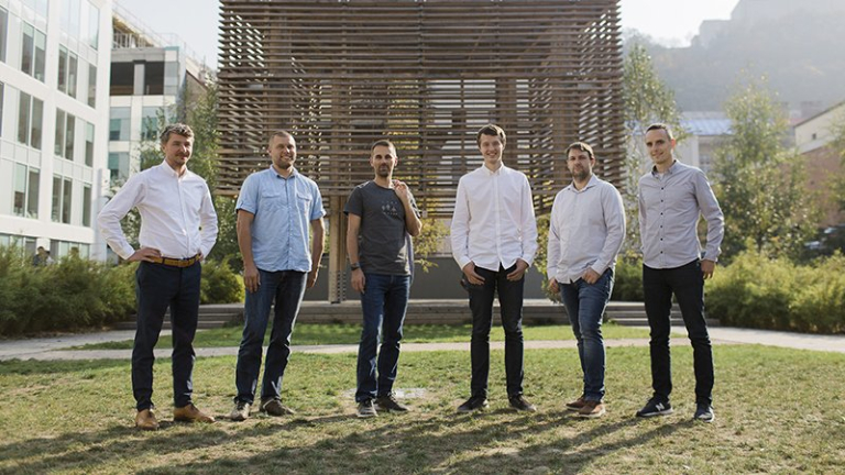 Miton C investuje do dvou sesterských krypto společností: burzy Coinmate a platební brány Confirmo